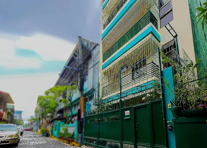 Orangenest Apartelle マニラ市
