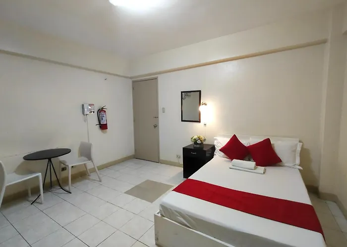 Orangenest Apartelle ホテル 2*