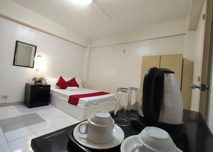 ホテル Orangenest Apartelle マニラ市