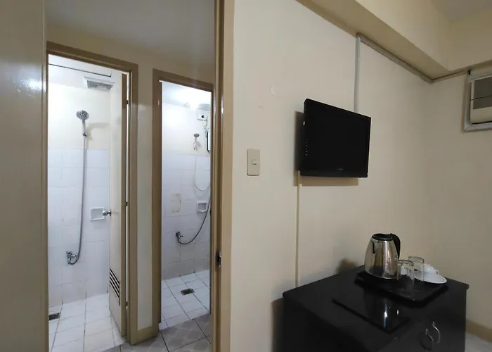 Orangenest Apartelle ホテル 2*